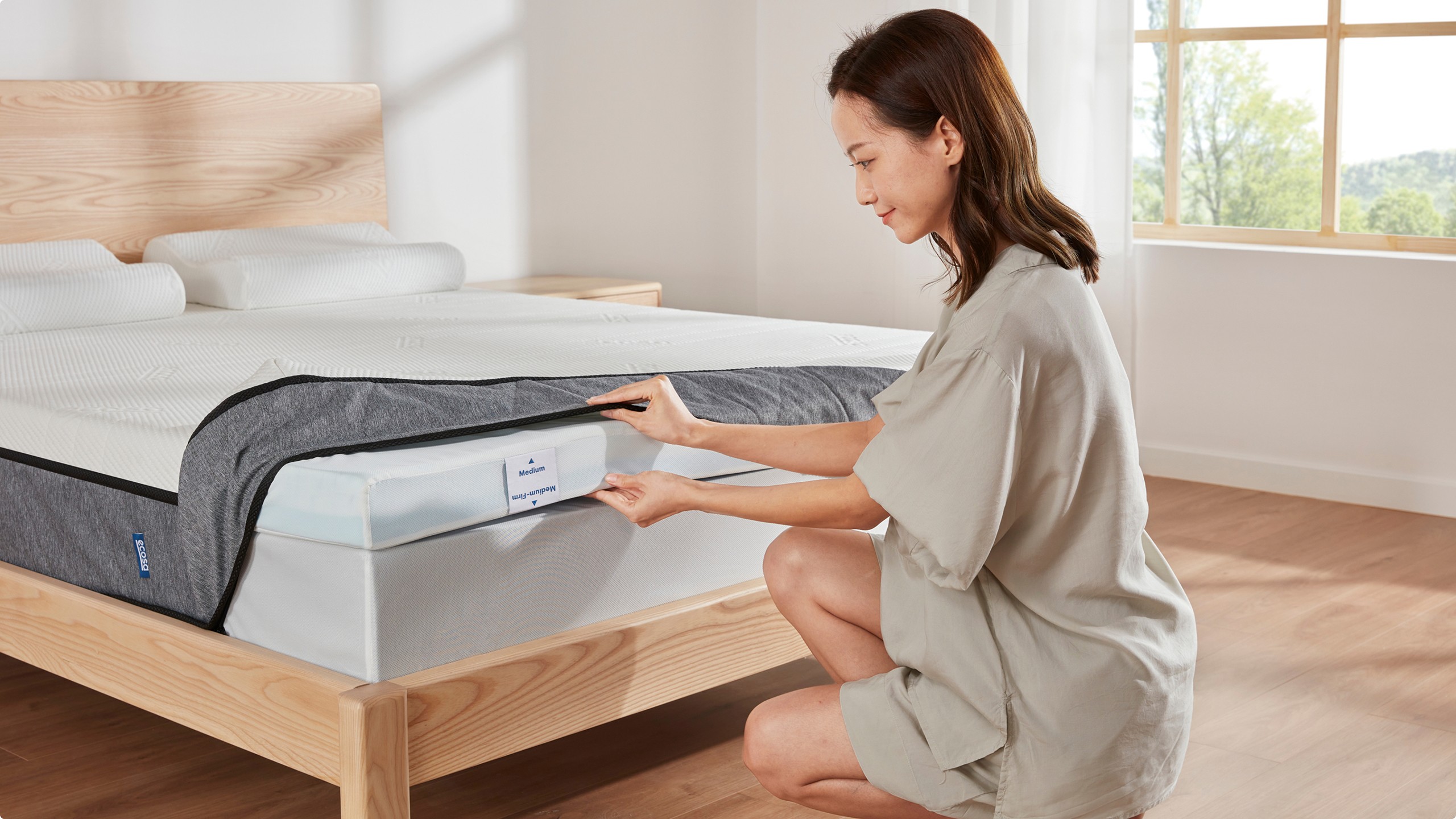 Cheap mattress in a deals box queen size