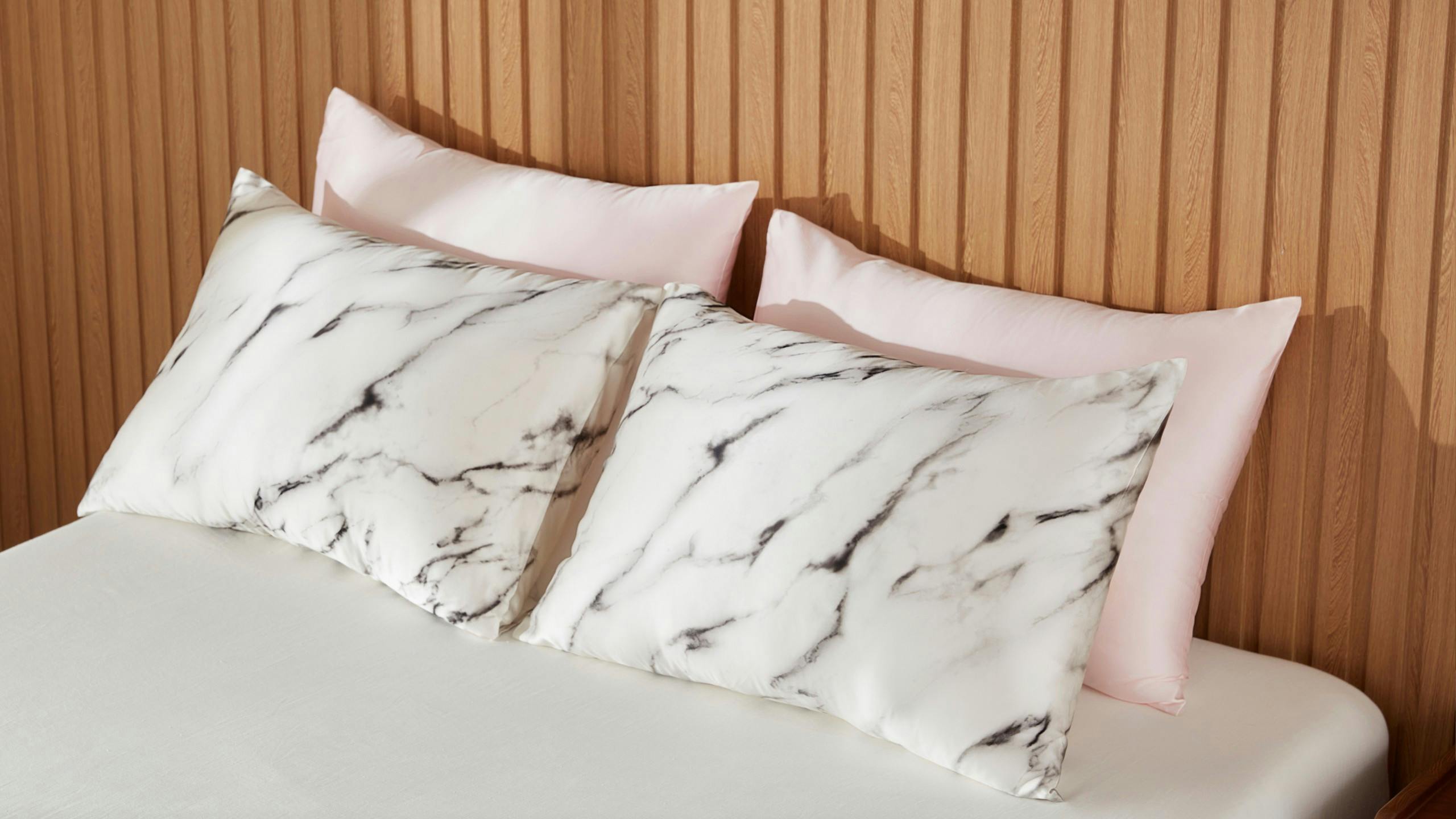 Ecosa Silk Pillowcase